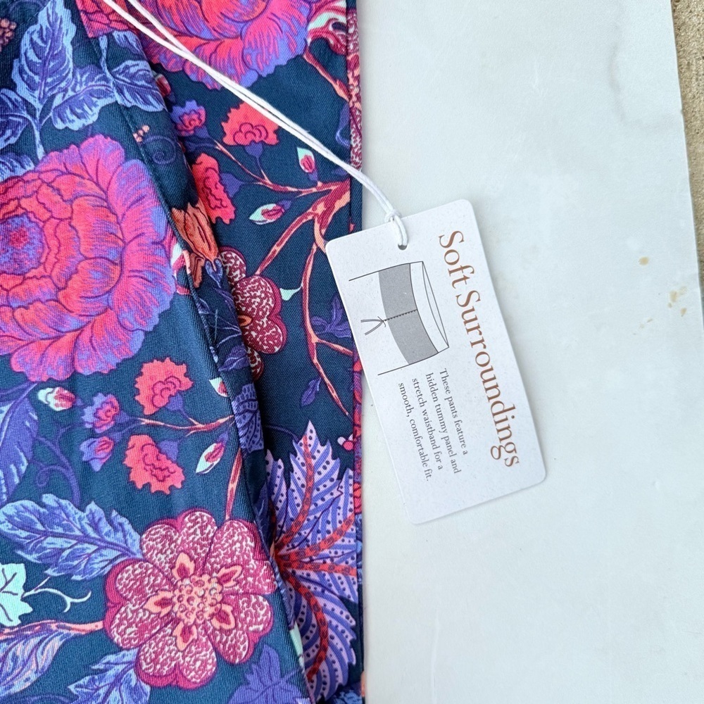 Soft Surroundings Size XS Straight Leg Della Ankle Zip Pants in Jacobean Floral - Picture 7 of 8